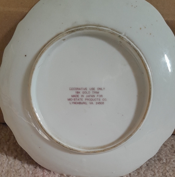 Decorative Plate with Religious Art Mid Century 18k GOLD trim Jesus - Picture 5 of 7